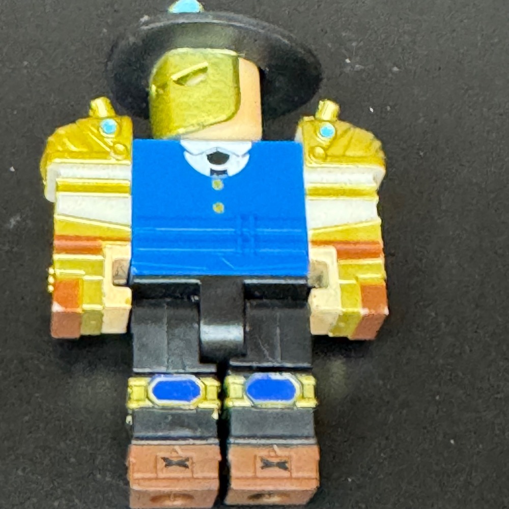 Dungeon Quest Industrial Guardian‎ Armor Roblox  Action Figure Toy Collectible